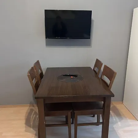 Aparthotel 1, 2 Und 3 Monteurwohnungen In 3*