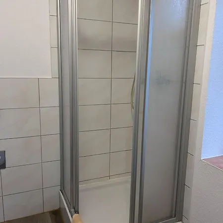 1, 2 Und 3 Monteurwohnungen In Aparthotel