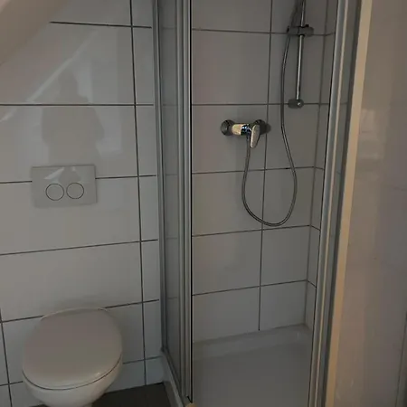 Aparthotel 1, 2 Und 3 Monteurwohnungen In Egeln