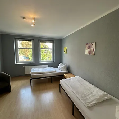 Aparthotel 1, 2 Und 3 Monteurwohnungen In Egeln